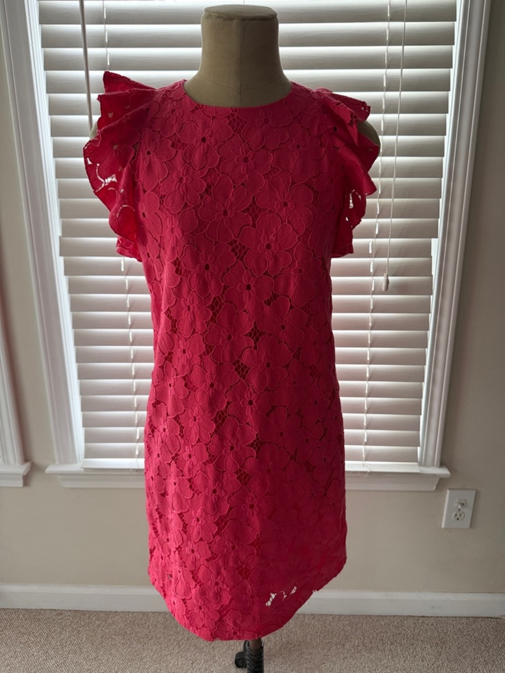 Trina Turk Hot Pink Floral Lace Ruffle-Sleeve Shift Dress